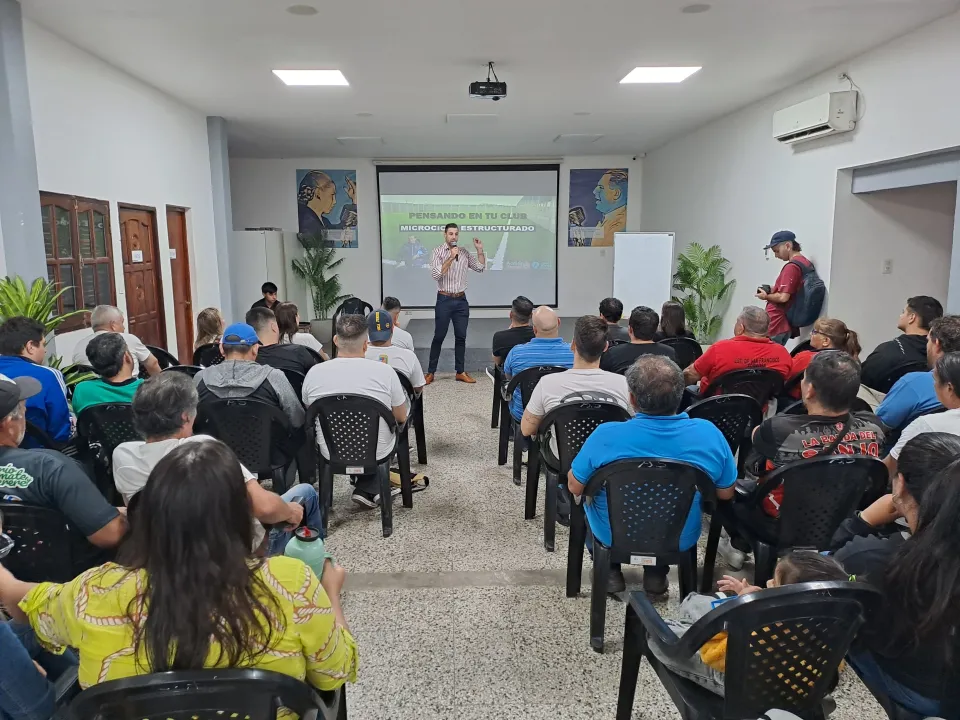 Charla1.jpg