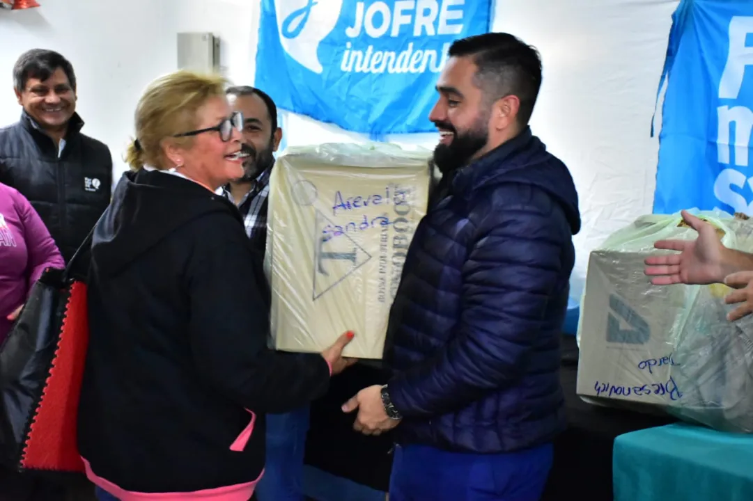 Entrega de indumentaria4.jpeg