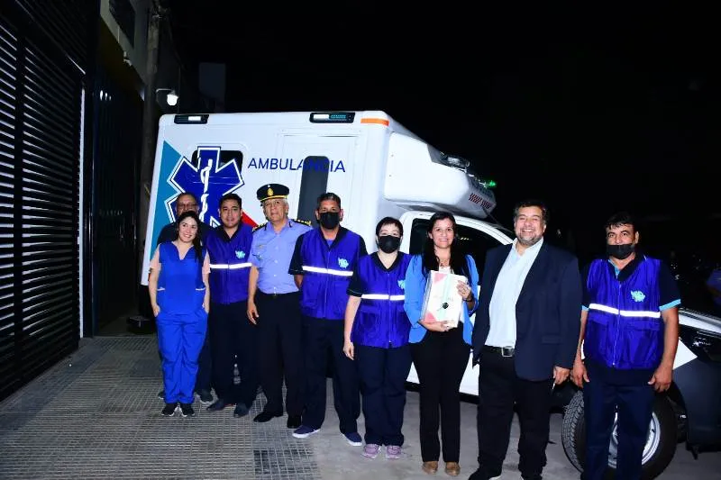 Mutual Policial Inauguraron ampliación edilicia y entregaron una ambulancia (2).jpeg